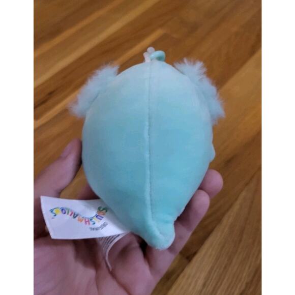 Squishmallows Anastasia the Axolotl 3.5" Clip-On Keychain Plush Kellytoy - Picture 2 of 14